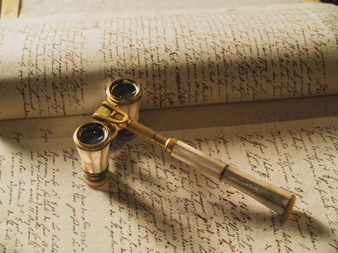 法 國 歌 劇 望 遠 鏡 —— 19's Mother of Pearl theater binoculars