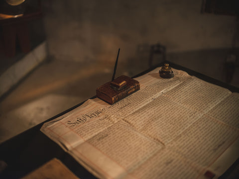 皮革古書墨水座