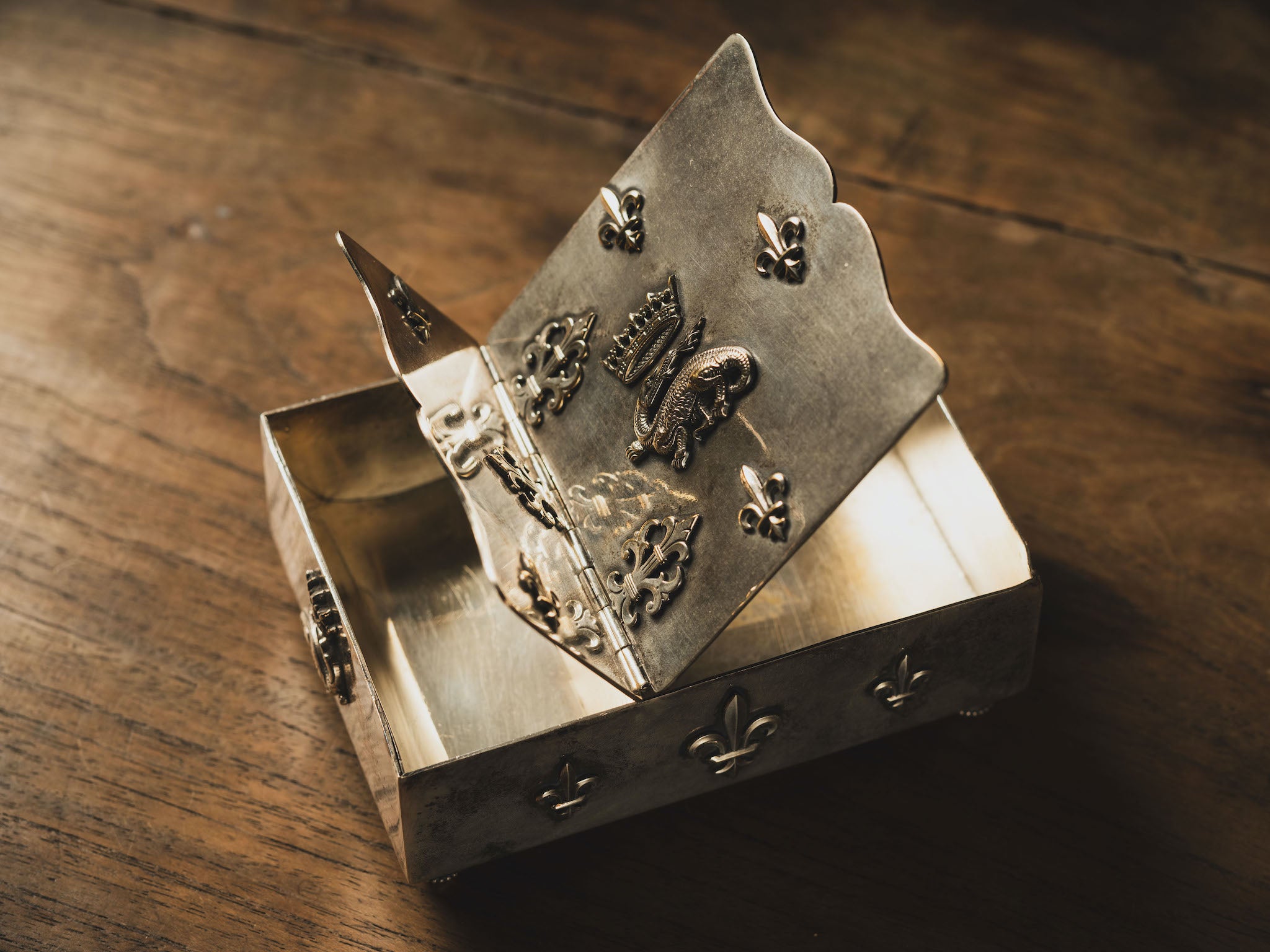 Silver – Galet Antique